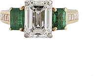 2.51ct GIA H/VS2 Emerald Diamond Engagement Ring