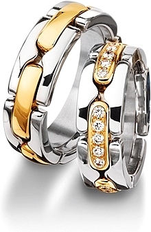 Shown here in 18k white and yellow gold with and without diamonds. Each sold separately.