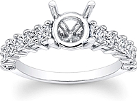 Princess Cut Prong Set Diamond Engagement Ring