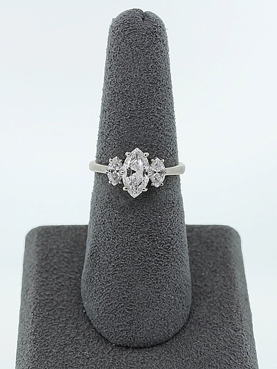 1.00ct F SI1 Marquise Cut three Stone Diamond Engagement Ring 100 162