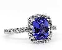 18k White Gold Diamond & Tanzanite Ring