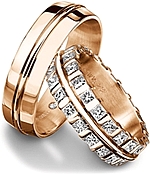 Shown here in 18k rose gold with and without diamonds. Each sold separately.