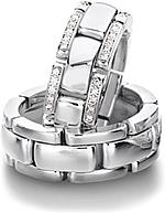 Shown here in 18k white gold with and without diamonds. Each sold separately.