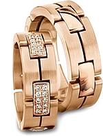 Shown here in 18k rose gold with and without diamonds. Each sold separately.