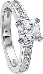 This image shows the setting with a 1.00ct asscher cut center diamond. The setting can be ordered to accommodate any shape/size diamond listed in the setting details section below.