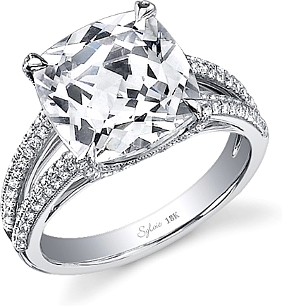 This image shows the setting with a 4.00ct cushion cut center diamond. The setting can be ordered to accommodate any shape/size diamond listed in the setting details section below.