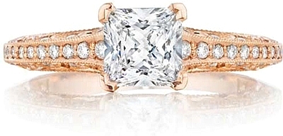This image shows the setting with a 1.00ct princes cut center diamond. The setting can be ordered to accommodate any shape/size diamond listed in the setting details section below.