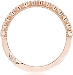 Shown here with diamonds 1/2 way around.