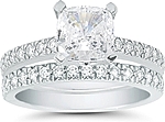 This image shows the setting with a 1.50ct cushion cut center diamond. The setting can be ordered to accommodate any shape/size diamond listed in the setting details section below.